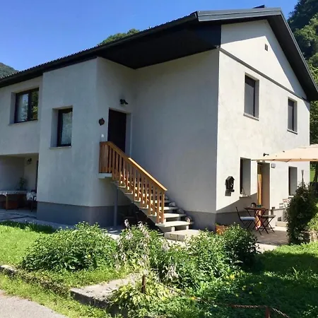 Holiday home Hisa Smast *