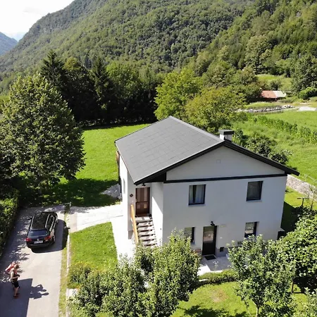 Ferienhaus Hisa Smast Kobarid