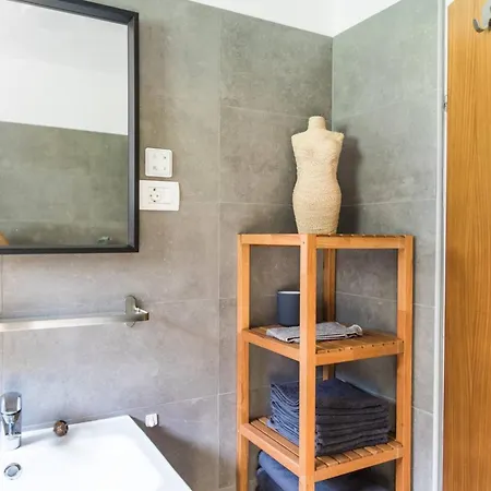 Hisa Smast קובאריד